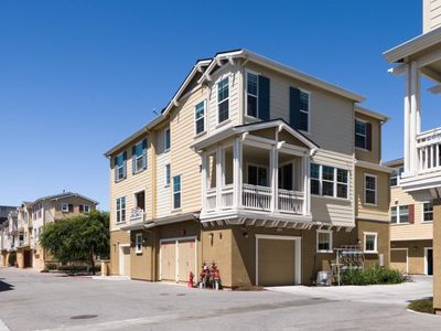642 Bair Island Rd UNIT 1018, Redwood City, CA, 94063