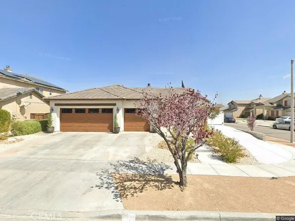 8935 Hydrangea Ave, Hesperia, CA 92344