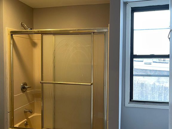 5th image of 1840 S 5th St Floor 2