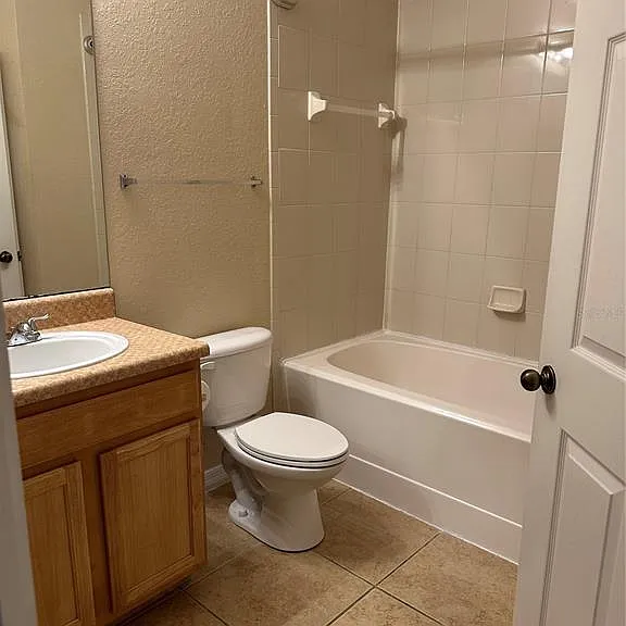 10019 Courtney Palms Blvd #201 — Photo 15