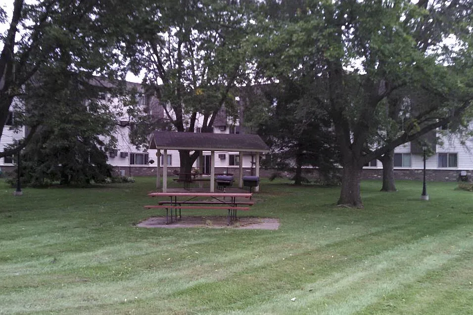 Westchester Village Apartments — Photo 4
