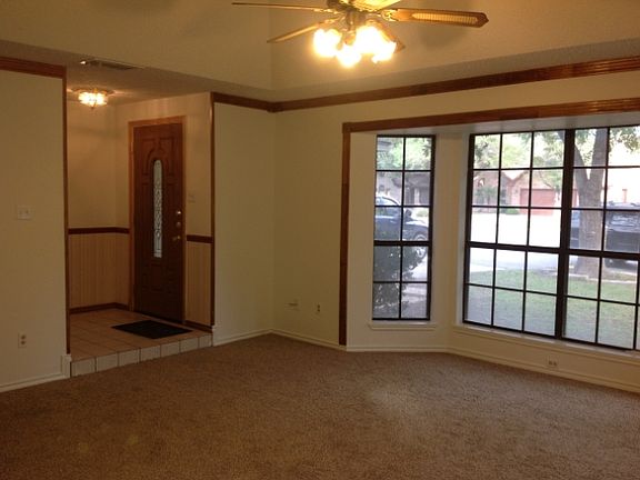 3rd image of 6109 N 28th St