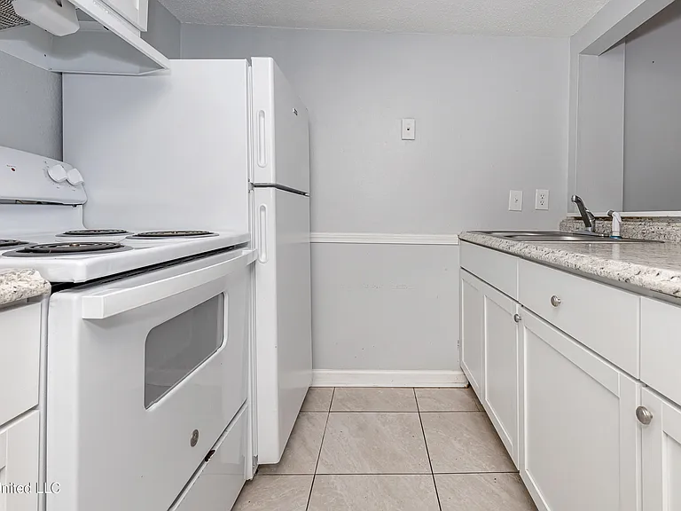 3419 Hospital Rd #11 — Photo 27