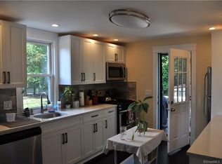12 Camp St, Norwalk, CT 06851