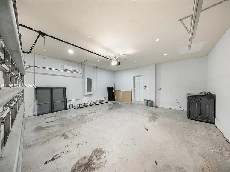 11731 SW 234th St — Photo 35