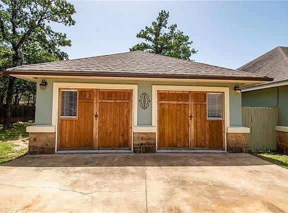 5th image of 147 Lantana Ln