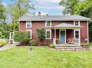 216 Spring Lake Rd, Red Hook, NY 12571