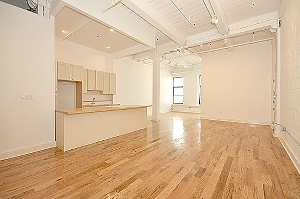 Rented by Platinum Properties | media 34