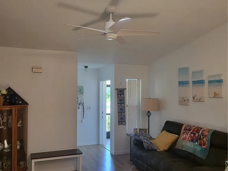 1433 SW 51st Ln #98 — Photo 10