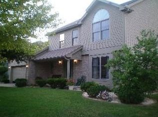 8020 Indian Creek Ln, Sylvania, OH 43560