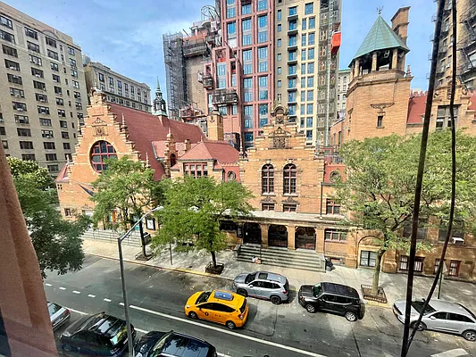 Rented by Building Equity Real Estate LLC | media 26