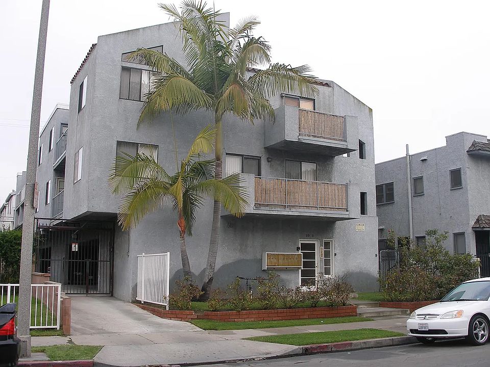 1st image of 1051 Gladys Ave #3