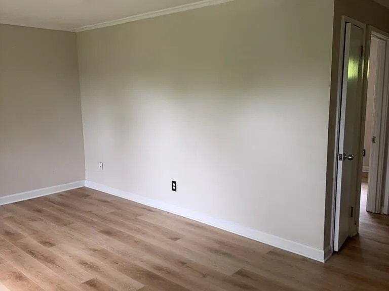 703 Daniels St #C — Photo 3