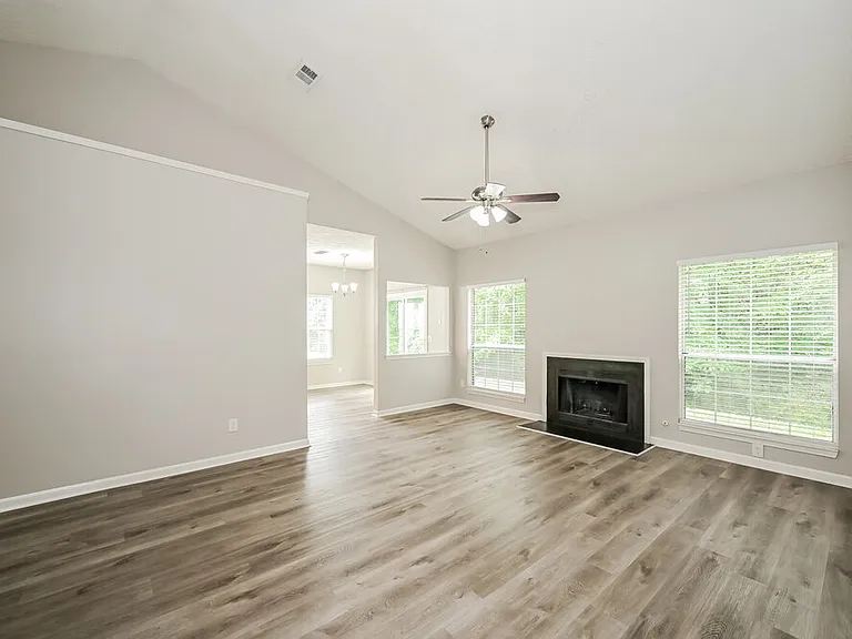 2212 Oak Barrel Ln — Photo 5