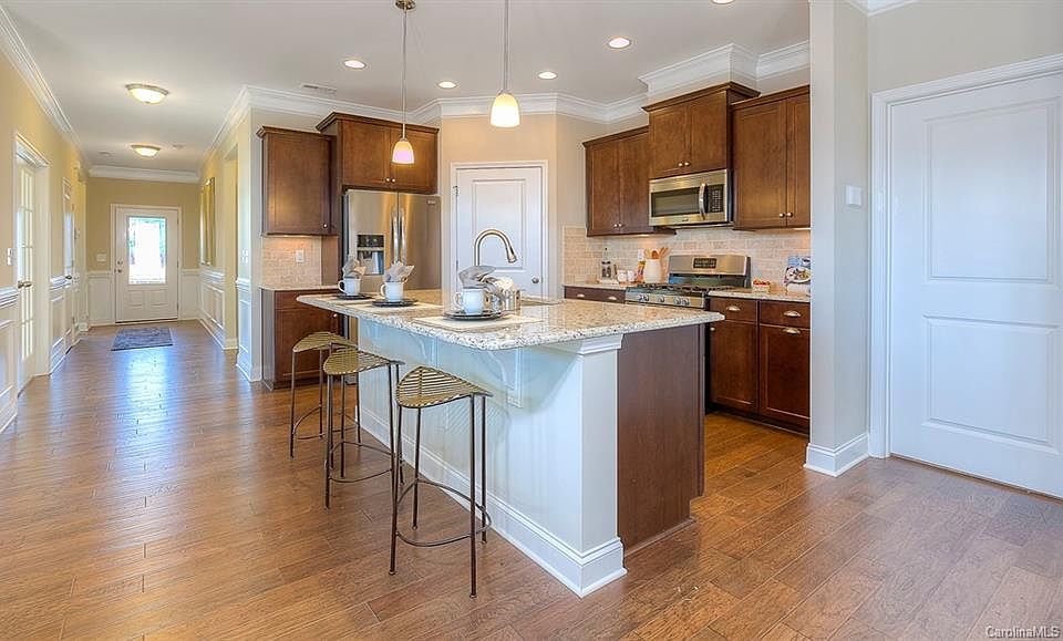 5 Dreambird Dr Leicester, NC Zillow