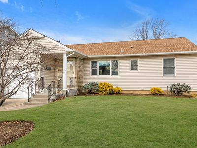 2047 Central Drive N, East Meadow, NY, 11554