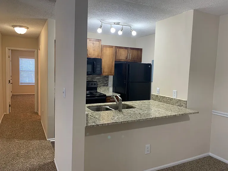 Wood Pointe Apartment Homes — Photo 37
