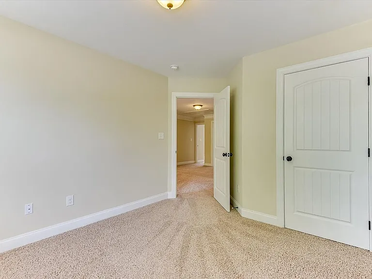 4215 Windslow Dr — Photo 25