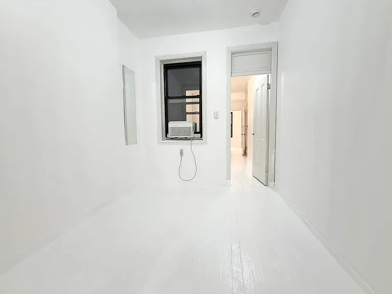62 E 7th St #3B — Photo 3