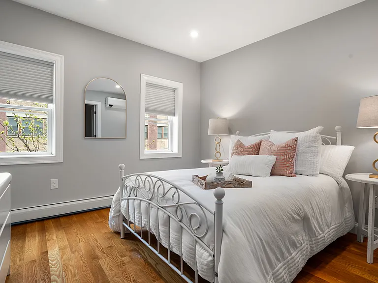 510 Medford St #1 — Photo 6