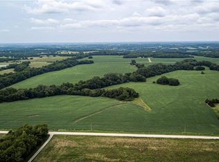 W 327th St, Paola, KS 66071