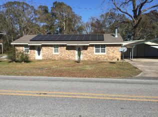 1940 Valverda Rd, Maringouin, LA 70757