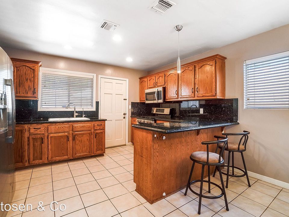1st image of 3859 Arboleda St