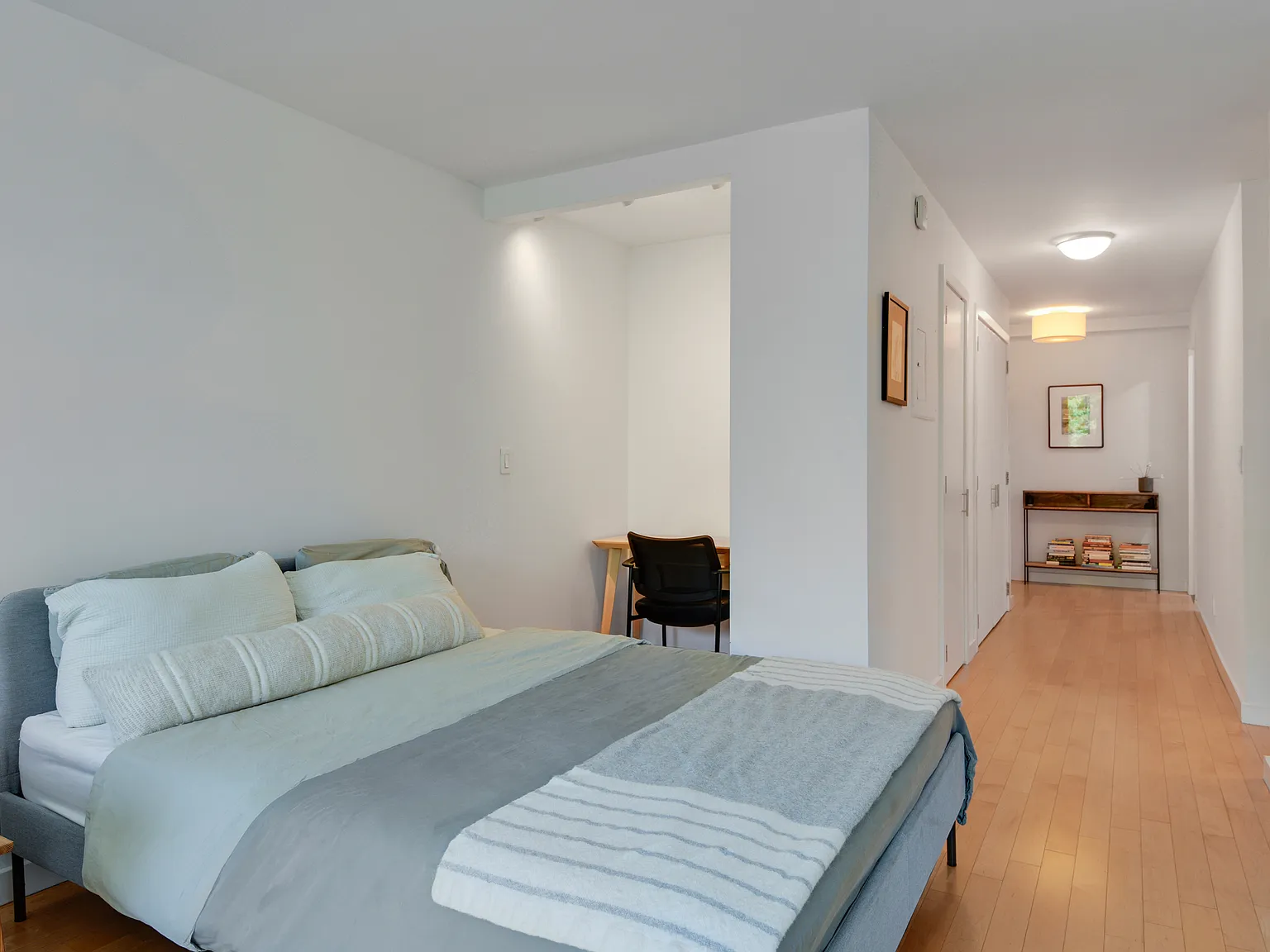 303 Greenwich Street — Photo 4