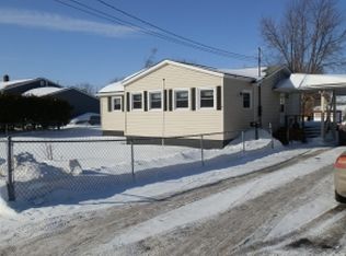 12 Pine St, Swanton, VT 05488