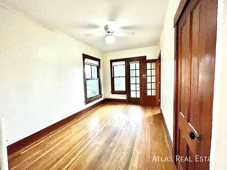 604 N Weber St #4 — Photo 2