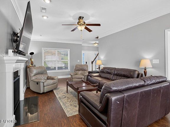 4th image of 2843 Southwinds Cir
