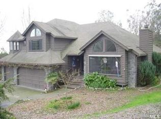 1377 Westgate Ln, Penngrove, CA 94951