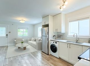 5076 Smith Ave #2, Burnaby, BC