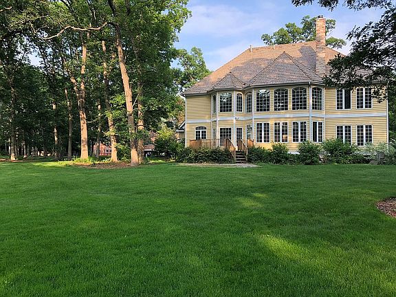 3rd image of 1660 Timber Woods Ln