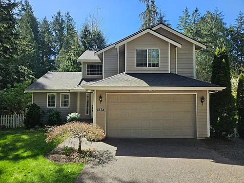 1574 SE Nylace Ln Photo 1