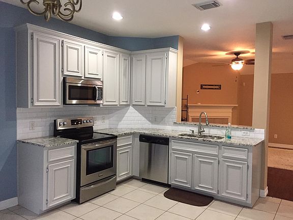 5th image of 4910 Lawson Lake Ln