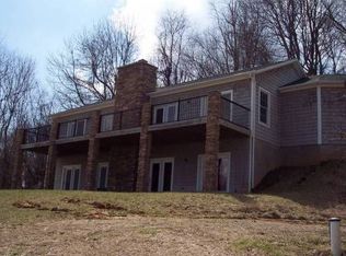 1701 Hidden Valley Ln, Independence, VA 24348