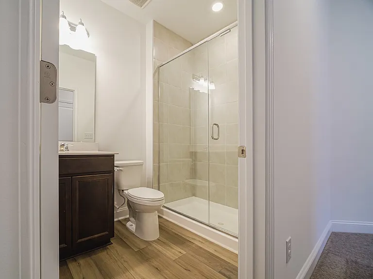 1535 Pebble Shore Ln — Photo 24