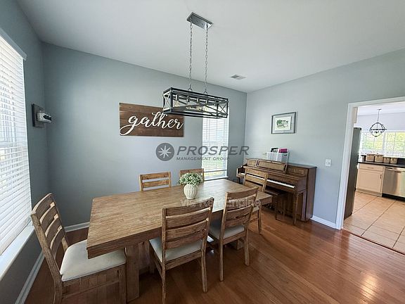 4th image of 833 Paran Oaks Dr