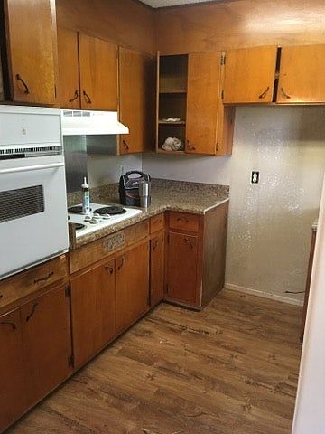 Kitchen Countertops & Floor Re-done