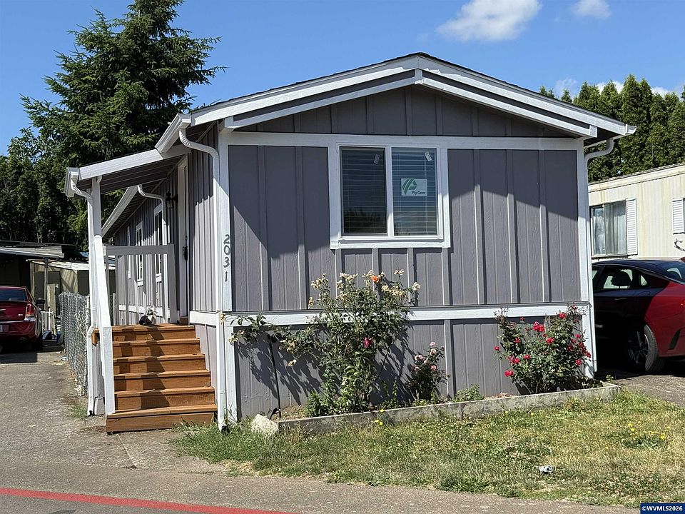 1st image of 2031 Kennedy Cir NE #29