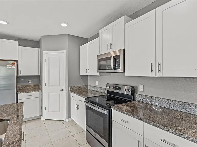 16671 Kingman Reef St — Photo 7