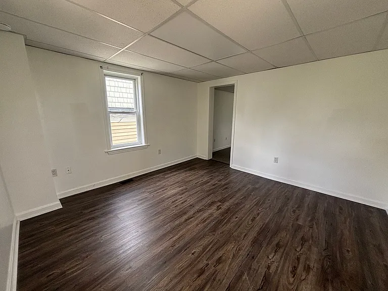37 Rural Ave — Photo 6