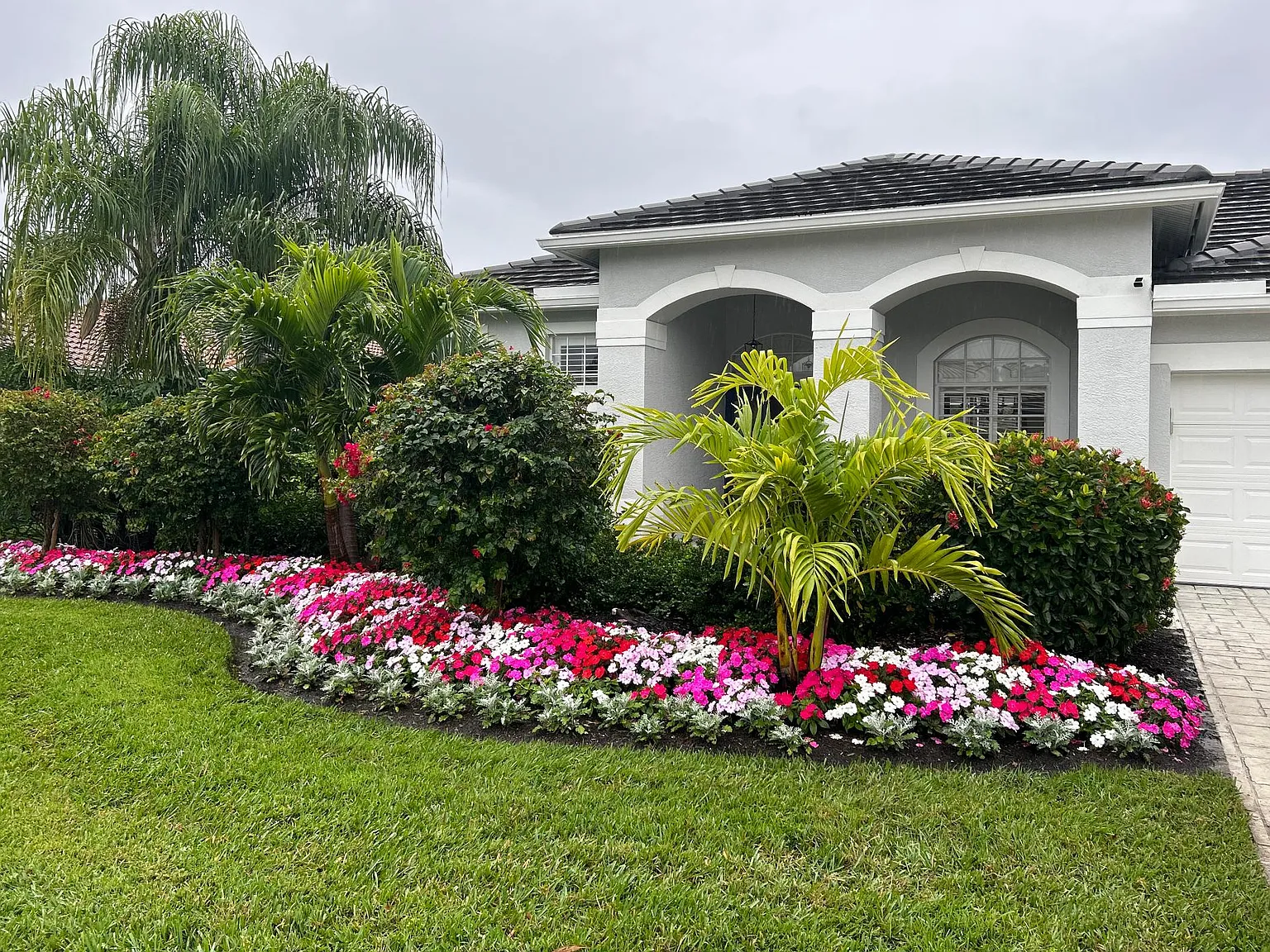 7735 Naples Heritage Drive — Photo 2
