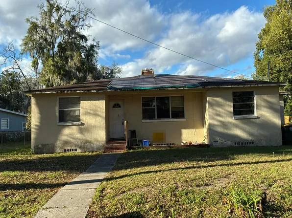 6303 Hyde Park Hvn, Jacksonville, FL 32210