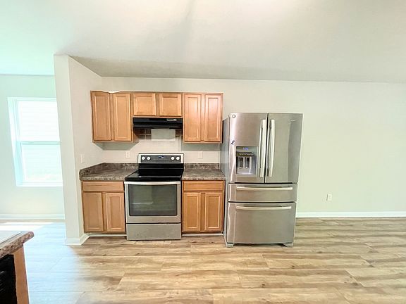 5th image of 118 Blackwell Ct