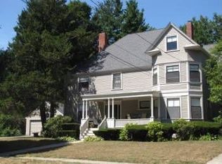 4 Berkeley St, Nashua, NH 03064