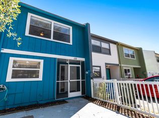 2820 S Pines Dr APT 132, Largo, FL 33771