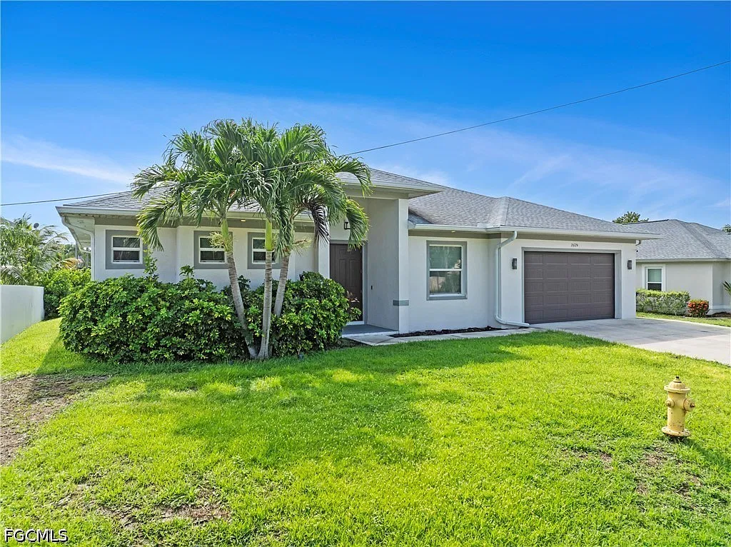 3 bed, 2.0 bath, 2191 sqft, $3,350 — Photo 2