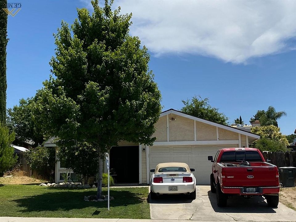 1st image of 2709 N Catalina Dr